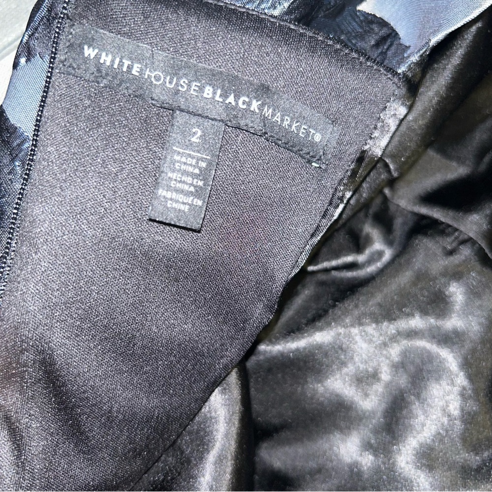 White house black market WHBM Jacquard Fit And Flare floral Dress silver blue 2 - Picture 6 of 8